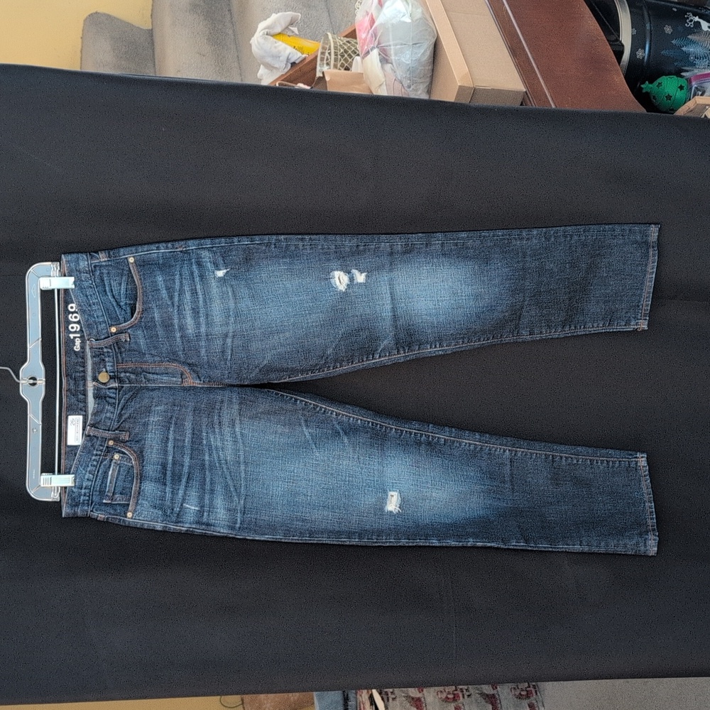 Gap Sexy Boyfriend Jeans - Picture 3 of 6